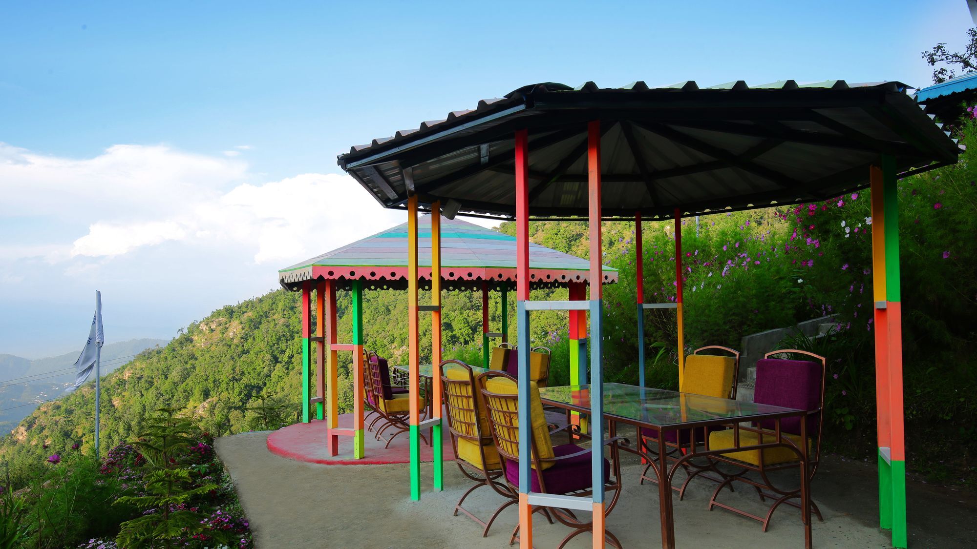 The Swiss Village Resort 나이니탈 외부 사진